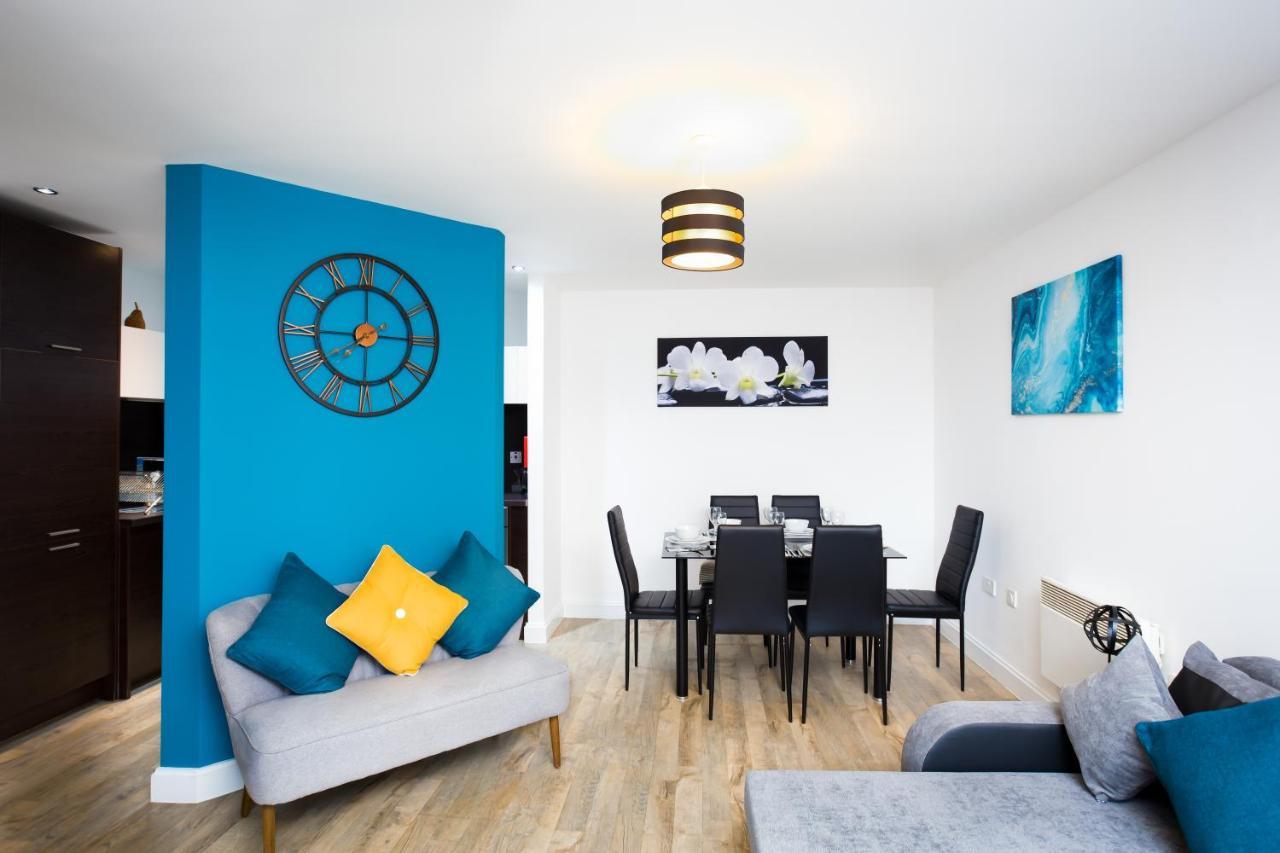 Absolute Stays On Essex - Chinatown - Hippodrome - Alexandra Theatre - Bull Ring - The Rep - B'Ham Intl Airport - Free Wifi - Free Parking - Contractors - Corporates Birmingam Exterior foto